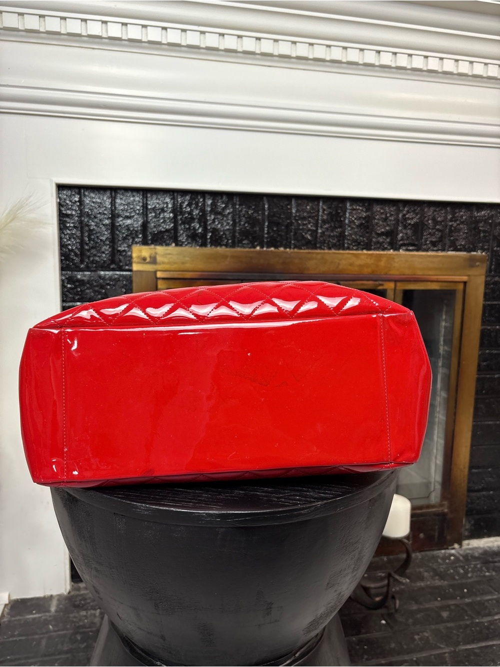 CHANEL Red Quilted Patent Leather Grand Shopping Tote with Double-C Logo - Picture 8 of 15